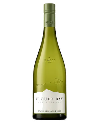 Cloudy Bay Sauvignon Blanc Cloudy Bay bottle